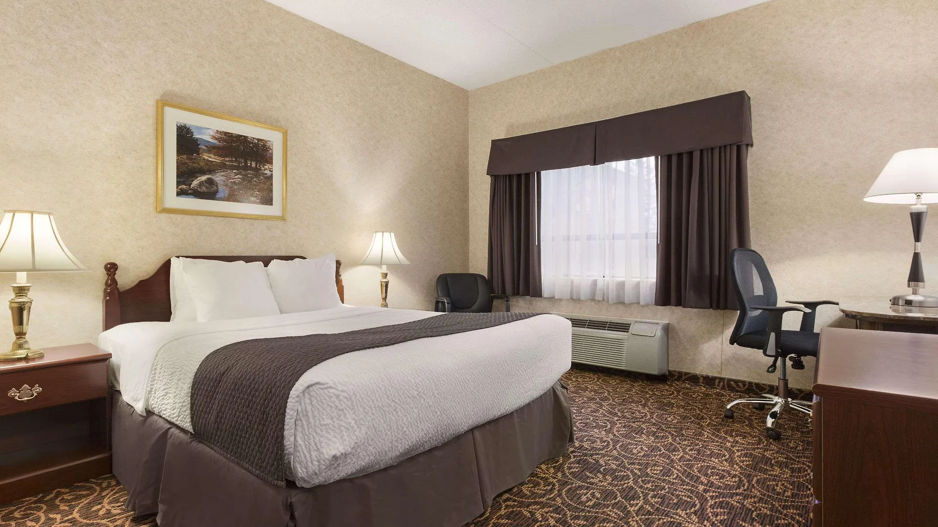 ** Hotel Days Inn By Wyndham Toronto East Lakeview Canadá